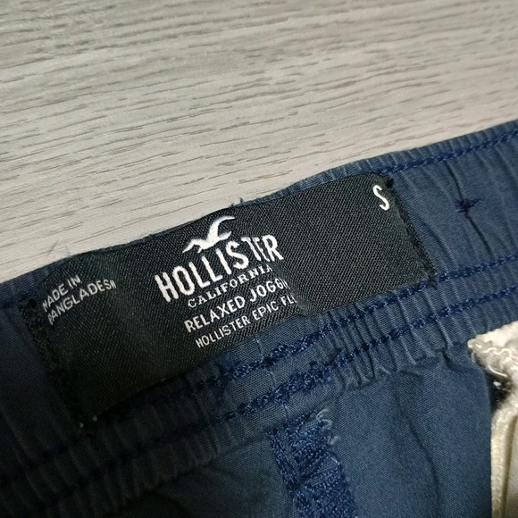 Hollister Mens Blue Chino Relaxed Jogger Small Draw String - Picture 2 of 7
